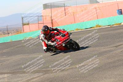 media/Oct-15-2022-TrackXperience (Sat) [[8f70b8b0be]]/Group 2/session 2 turn 3 and 4/